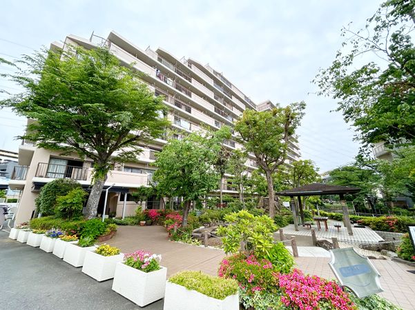 朝日プラザ鳩ヶ谷クレセント 外観
