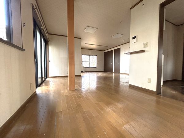 さいたま市南区辻4丁目 リビング さいたま市南区辻4丁目 リビング