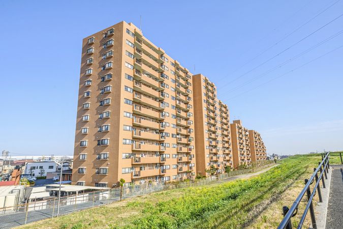 ライオンズガーデン西浦和 外観