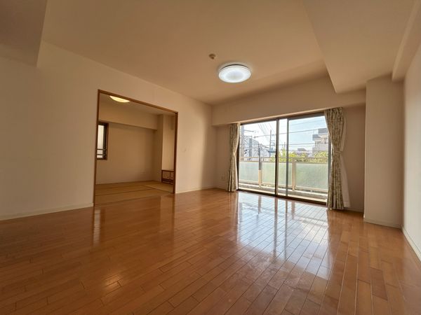 ザ・バーデン大宮土呂 リビング ザ・バーデン大宮土呂 リビング