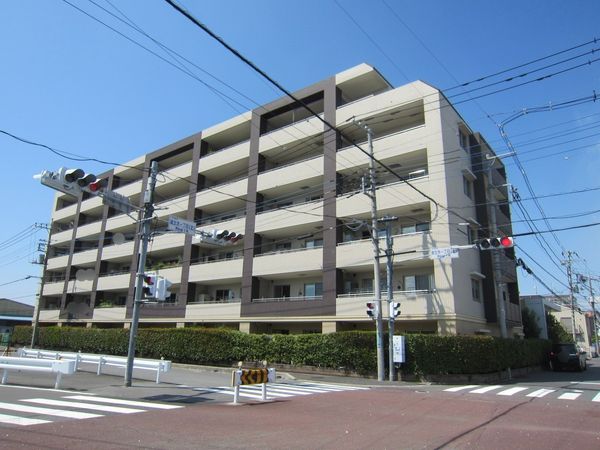 ゼファー武蔵浦和グランリブス 外観