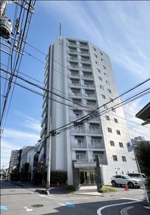 ラプレ浦和根岸 外観