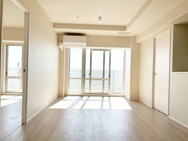 ライブタワー武蔵浦和 リビング ライブタワー武蔵浦和 リビング