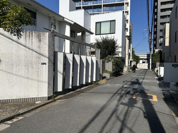 港区西麻布4丁目借地権付き 戸建 外観