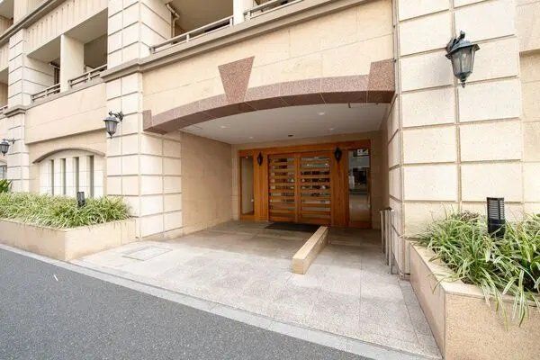 エフローレ日本橋 エントランス エフローレ日本橋 エントランス