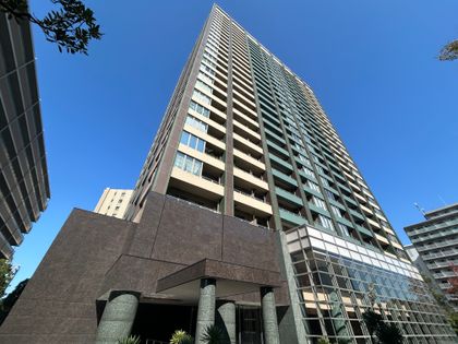 オリゾンマーレ 外観