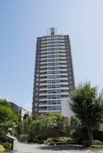 プラウドタワー千代田富士見レジデンス 外観