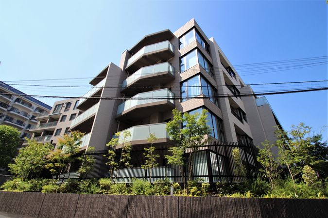 イニシア高輪プレシアスコート 外観