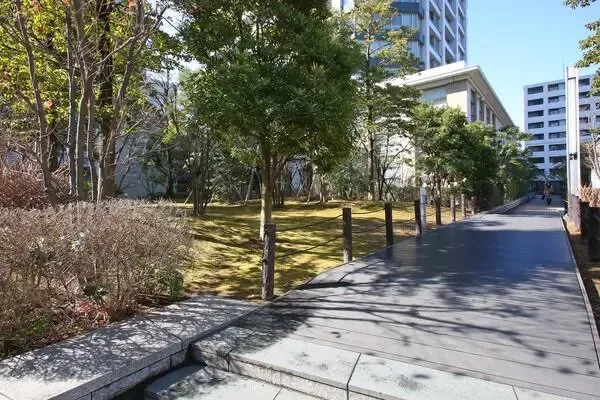 ガーデンウォーク