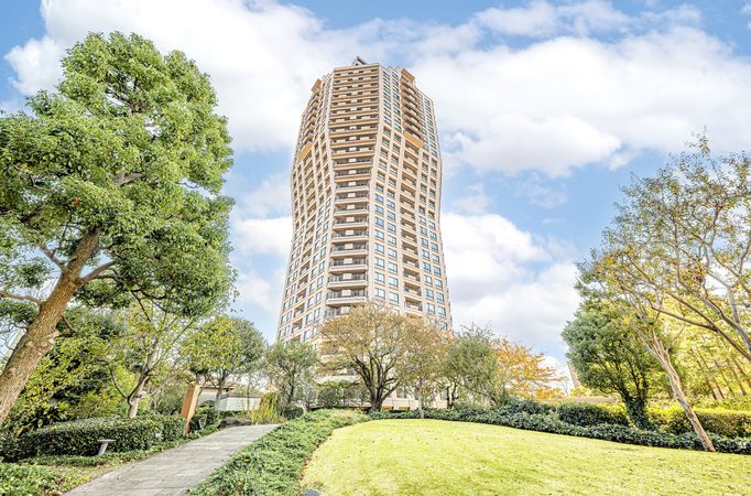 元麻布ヒルズ フォレストタワー 外観