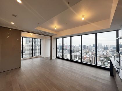 プレミストタワー白金高輪 リビング