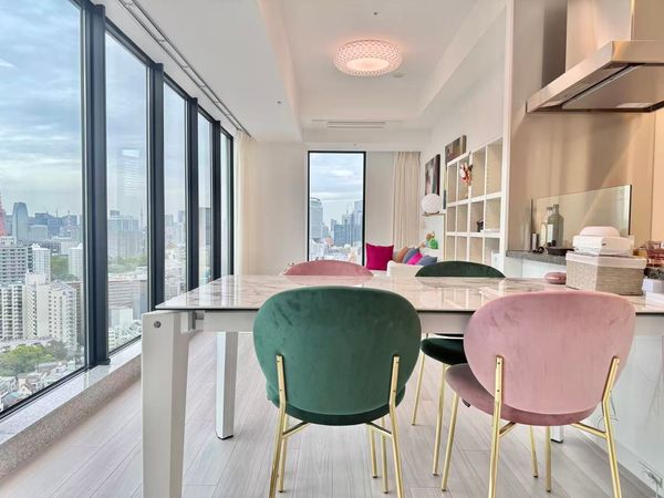 プレミストタワー白金高輪 リビング