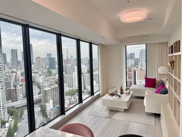 プレミストタワー白金高輪 リビング