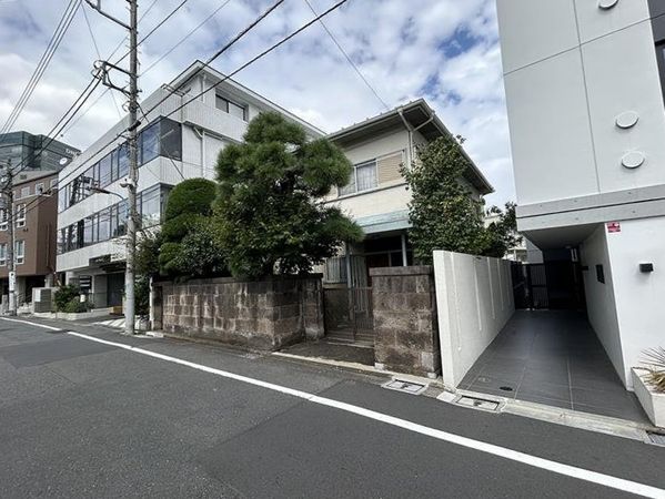 新宿区市谷左内町 土地 土地写真