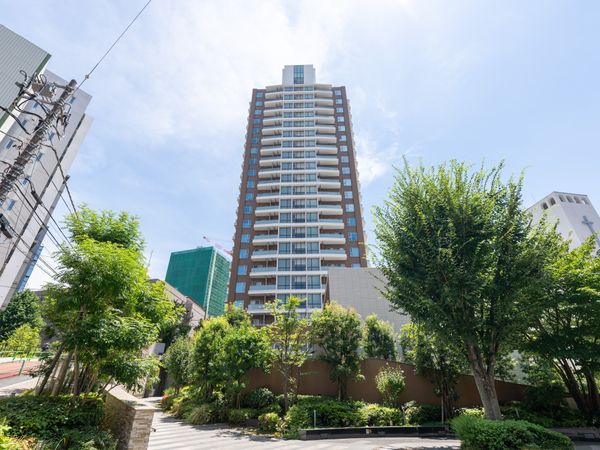 プラウドタワー千代田富士見レジデンス 外観