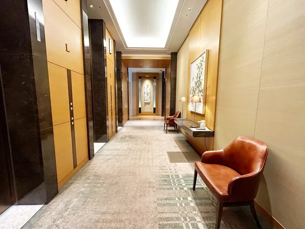 エレベーターホール