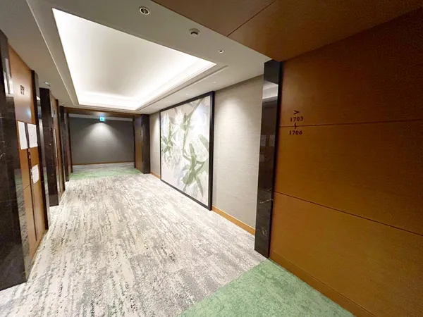 17階エレベーターホール
