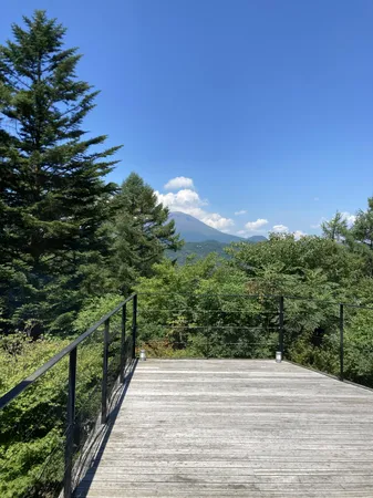 浅間山を望む眺望です（天候等による）