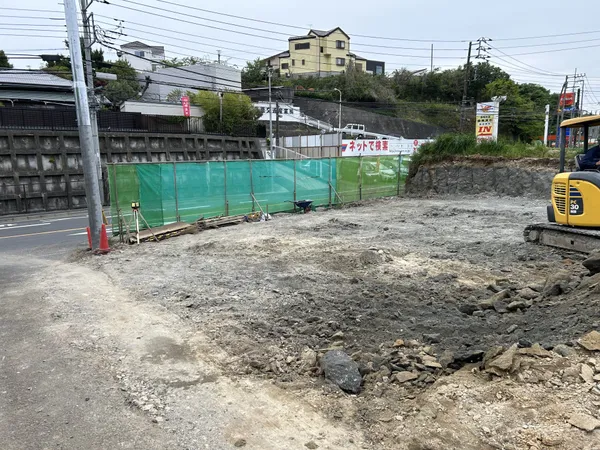宅地造成工事中。