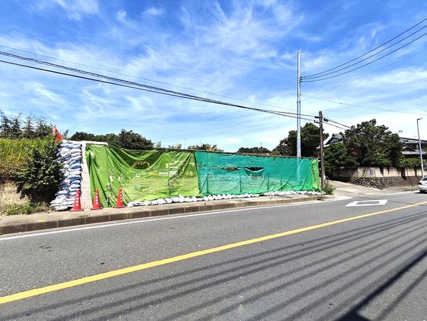 横浜市栄区上郷町 土地Ⅱ期 前面道路含む外観