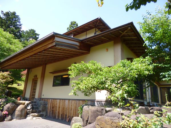 伊勢原市大山土地建物 外観