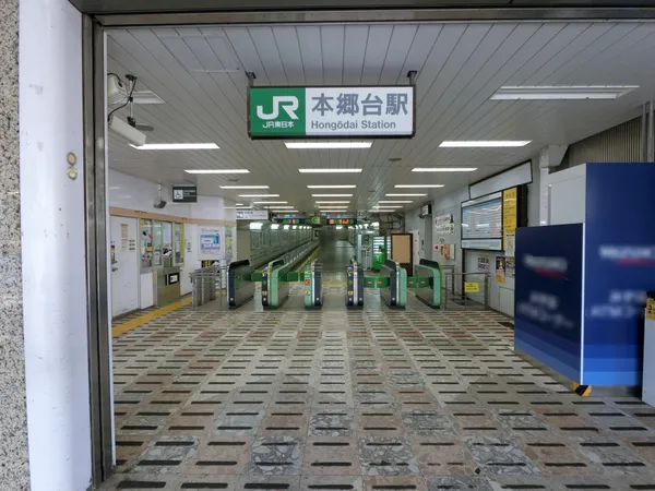 徒歩１６分