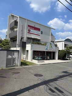 ラ・ブローカル 外観