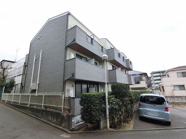 川崎市多摩区西生田四丁目アパート【アザーレ・シド読売ランド前】 外観 川崎市多摩区西生田四丁目アパート【アザーレ・シド読売ランド前】 外観