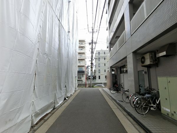 横浜市鶴見区佃野町マンション【b’CASA TurumiⅡ】 前面道路含む外観 横浜市鶴見区佃野町マンション【b’CASA TurumiⅡ】 前面道路含む外観