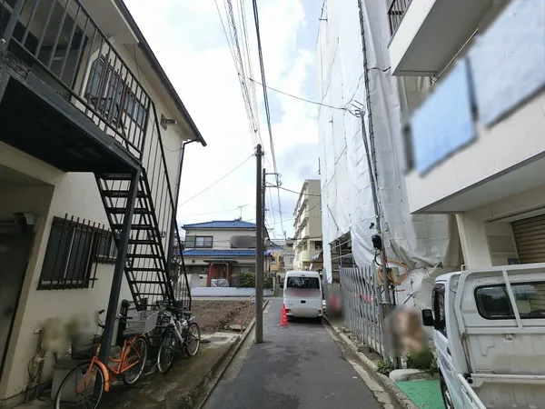 前面道路（令和7年３月　撮影）