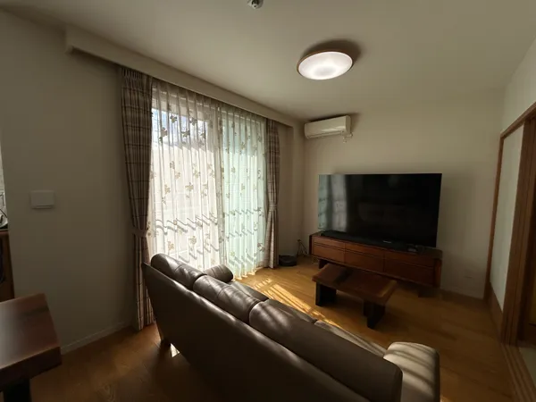 リビング（床暖房有）