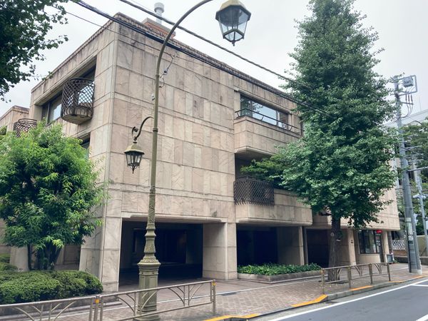 広尾ホームズ 外観