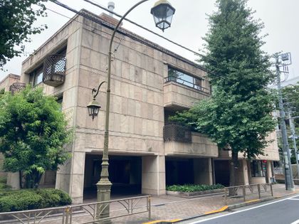 広尾ホームズ 外観