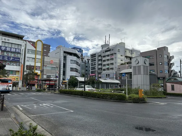 都営新宿線「瑞江」駅、駅前バスロータリー