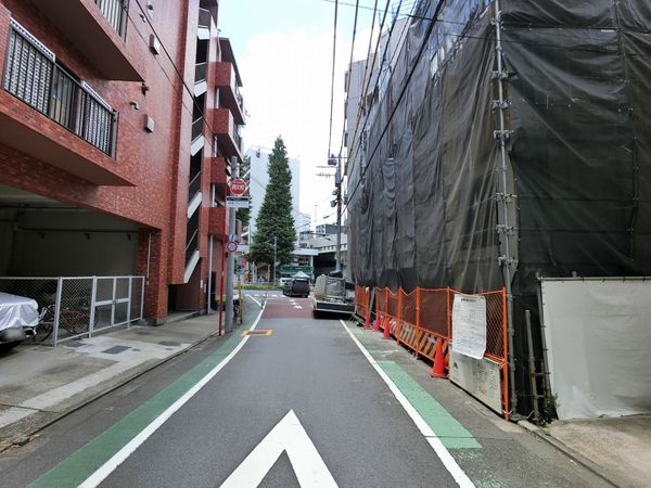 港区白金6丁目マンション【TYPE白金】 前面道路含む外観 前面道路含む外観