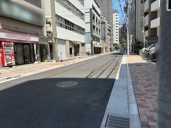 前面道路含む外観
