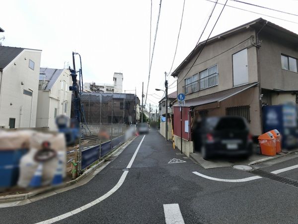 新宿区西落合3丁目マンション【フォレスタ新宿西落合】 前面道路含む外観 新宿区西落合3丁目マンション【フォレスタ新宿西落合】 前面道路含む外観
