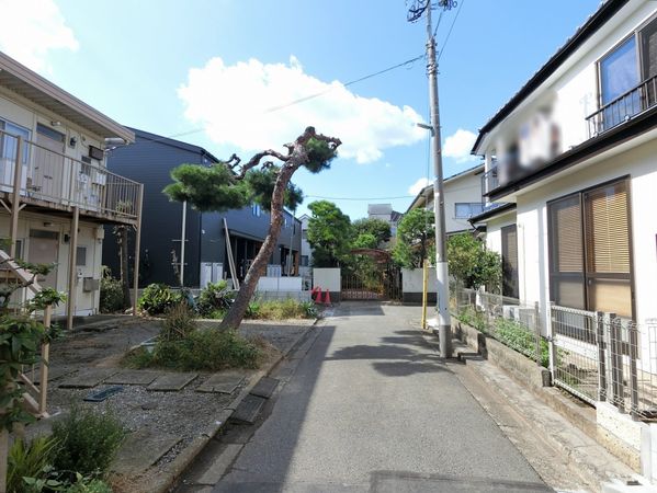 杉並区本天沼2丁目長屋【リーブルファイン杉並本天沼】 前面道路含む外観 杉並区本天沼2丁目長屋【リーブルファイン杉並本天沼】 前面道路含む外観