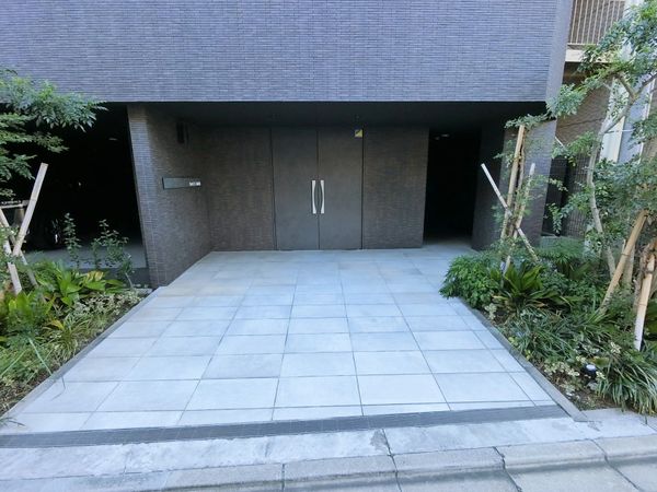 大田区大森中2丁目マンション【DeLCCS梅屋敷】 エントランス エントランス