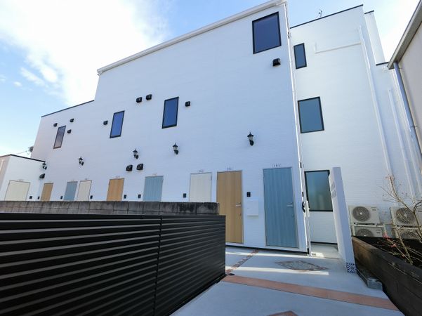 世田谷区下馬6丁目アパート【ソルナクレイシア学芸大学】 外観