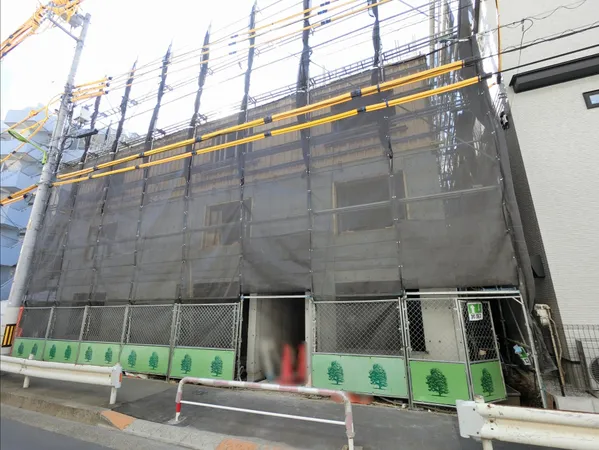 外観（建築中）