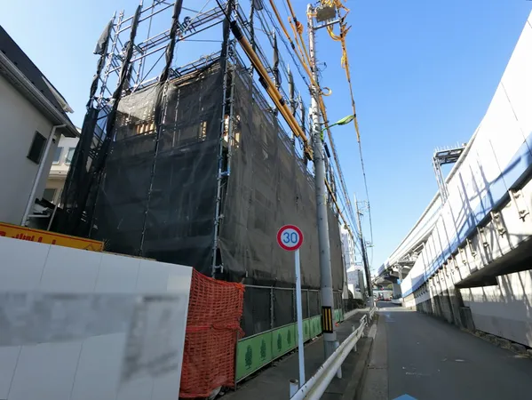 外観（建築中）