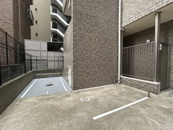 駐車場（車種によります）