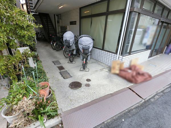 豊島区南長崎3丁目店舗付き住宅【アーバン南長崎】 エントランス 豊島区南長崎3丁目店舗付き住宅【アーバン南長崎】 エントランス