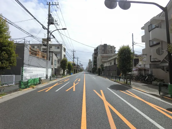 前面道路（令和６年９月撮影）