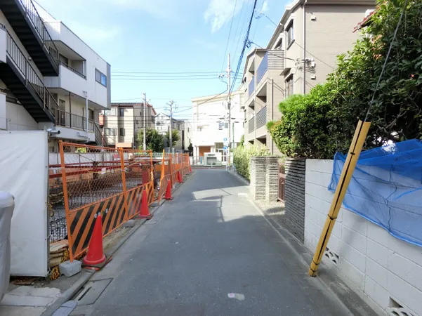 前面道路（令和６年１０月撮影）