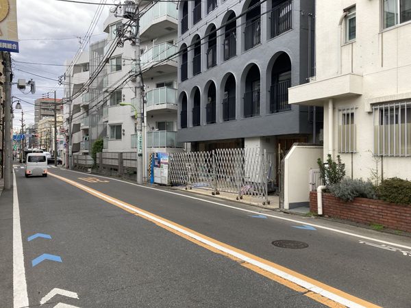世田谷区深沢五丁目マンション【VORT深沢レジデンス】 前面道路含む外観 世田谷区深沢五丁目マンション【VORT深沢レジデンス】 前面道路含む外観