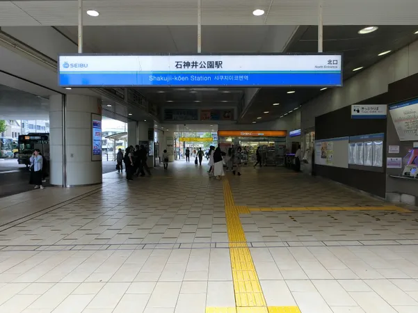 徒歩１４分