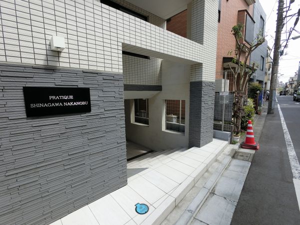 品川区西中延二丁目マンション【プラティーク品川中延】 エントランス 品川区西中延二丁目マンション【プラティーク品川中延】 エントランス