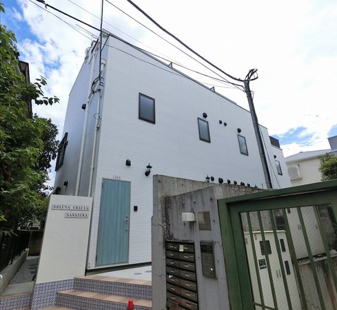 世田谷区大原1丁目アパート【ソルナクレイシア笹塚】 外観